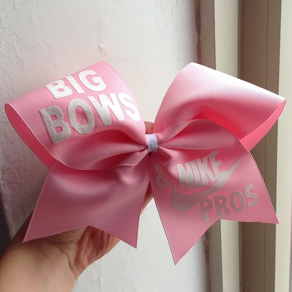 Cheer Bow (BIG BOWS & NIKE PROS) - Picture 1 of 1